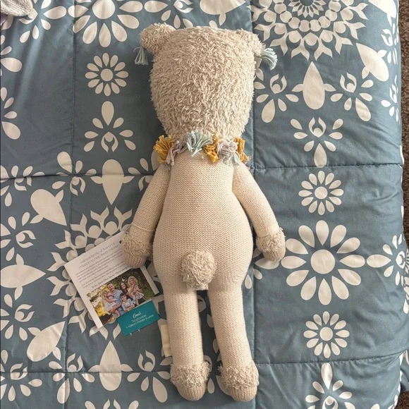 Cuddle + Kind Regular 20” Lucas the Llama hand knit doll - Picture 5 of 6